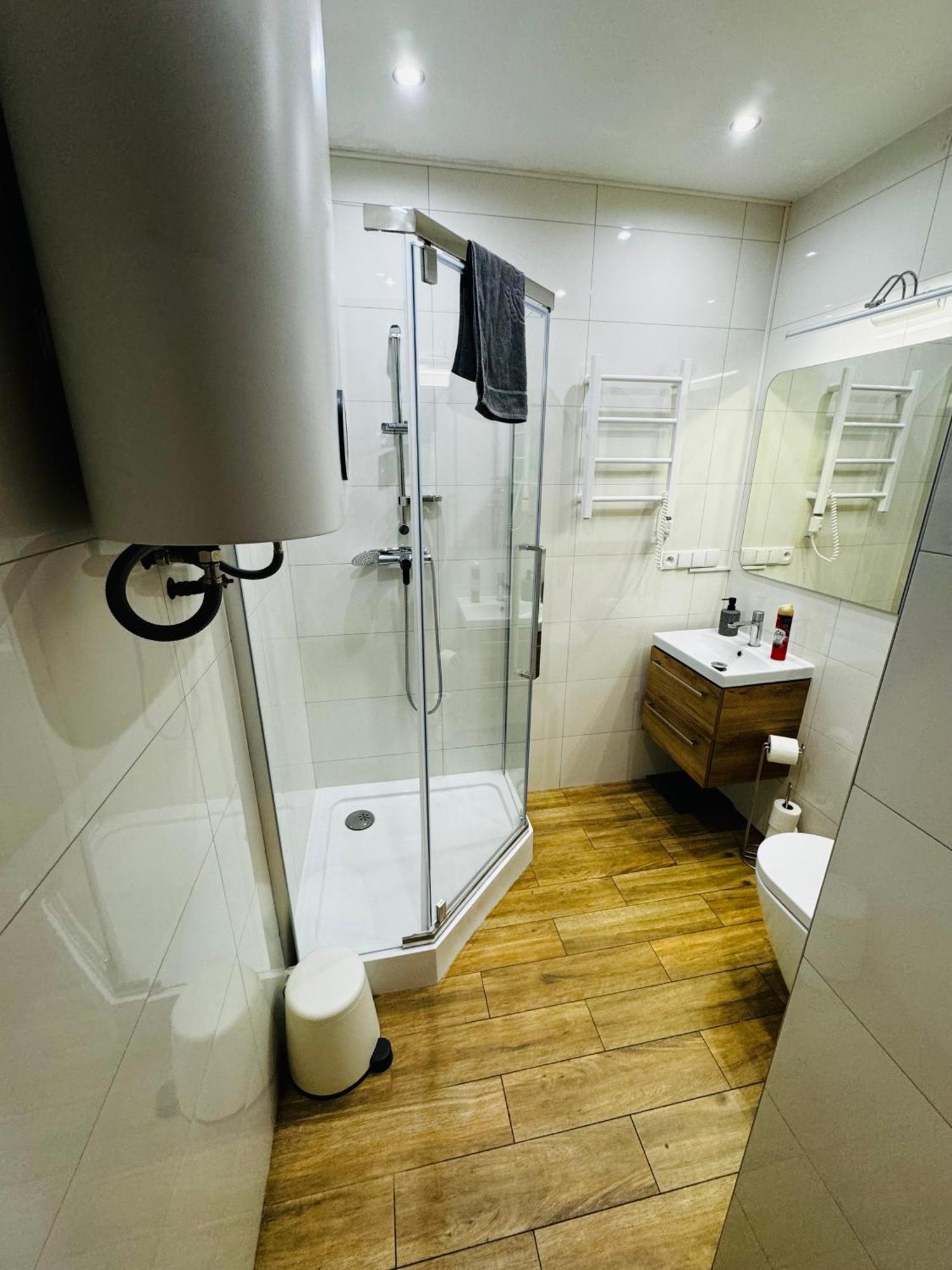 Apartament Flaming Z Balkonem - Scisle Centrum Naprzeciwko Pkp I Pks - Self Check In - Darmowy Parking - Pozne Wymeldowanie - Wystawiamy Fv Oppeln Exterior foto