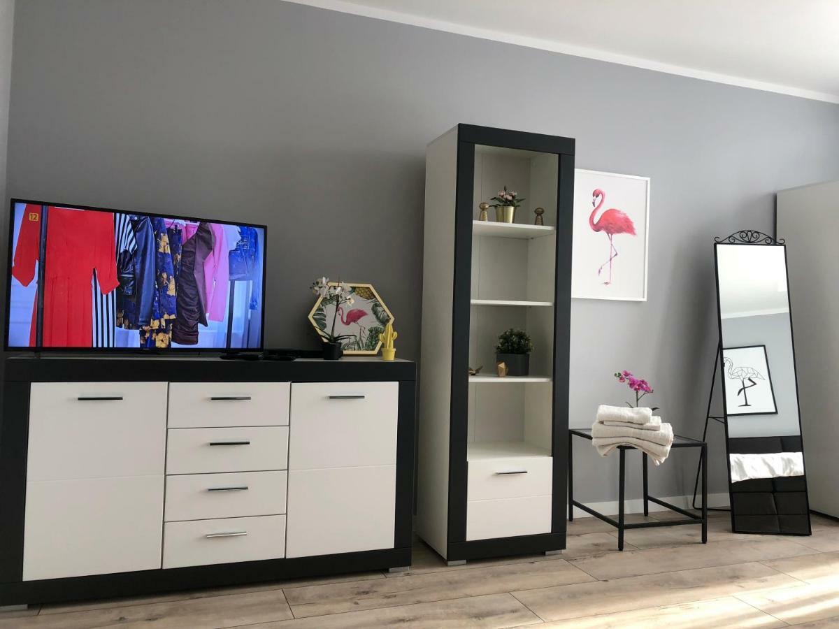 Apartament Flaming Z Balkonem - Scisle Centrum Naprzeciwko Pkp I Pks - Self Check In - Darmowy Parking - Pozne Wymeldowanie - Wystawiamy Fv Oppeln Exterior foto